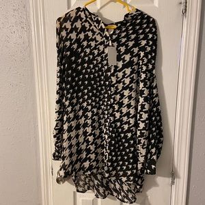 H&M button down blouse